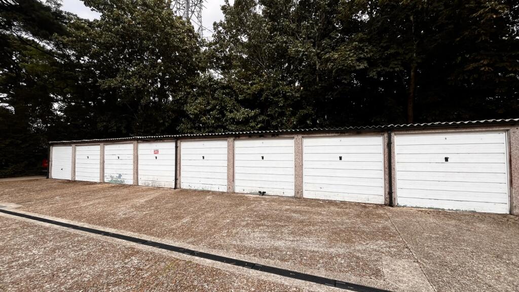 Additional image 16 of Purbeck Heights, 9 Mount Road, Poole, Dorset, BH14