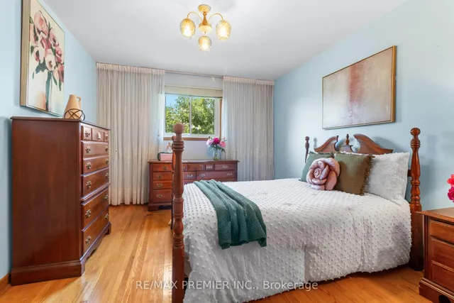 Additional image 24 of 28 Futura Dr