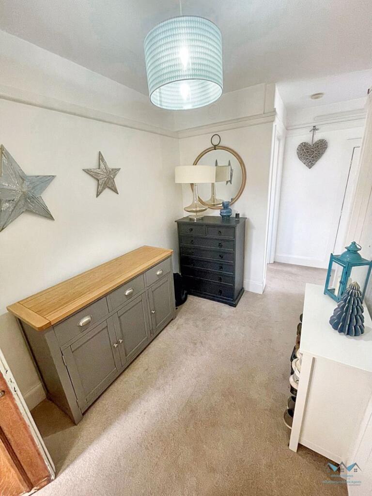 Additional image 3 of Queensbury mansions, Bournemouth - Top-Floor Coastal Apartment with Sea Views in Prime Bournemouth Location