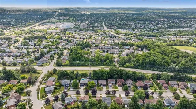 Additional image 47 of 20 Wexford Cres