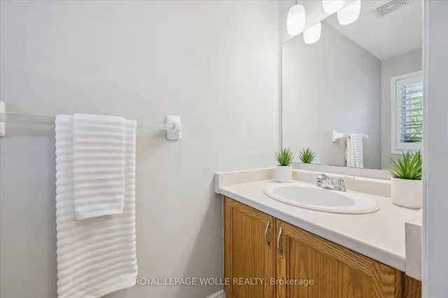 Additional image 5 of 47 COTTON GRASS St