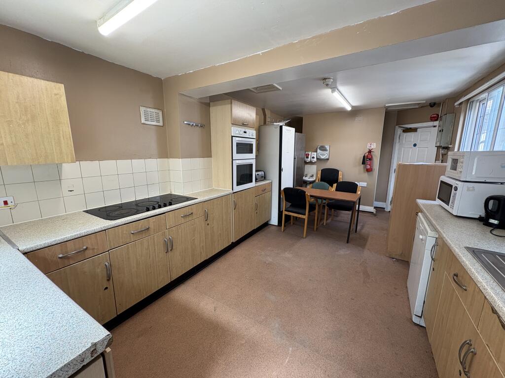 Additional image 22 of Room 8, Handsworth Wood Road, Birmingham