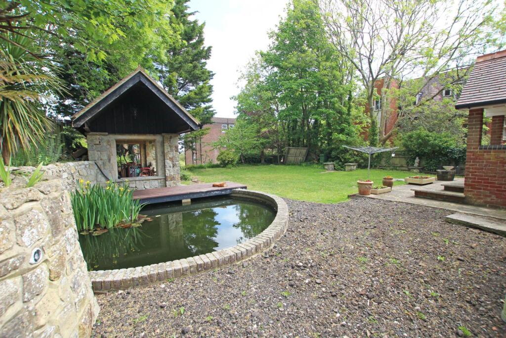 Additional image 5 of Carlisle Road, Eastbourne, BN20 7TD