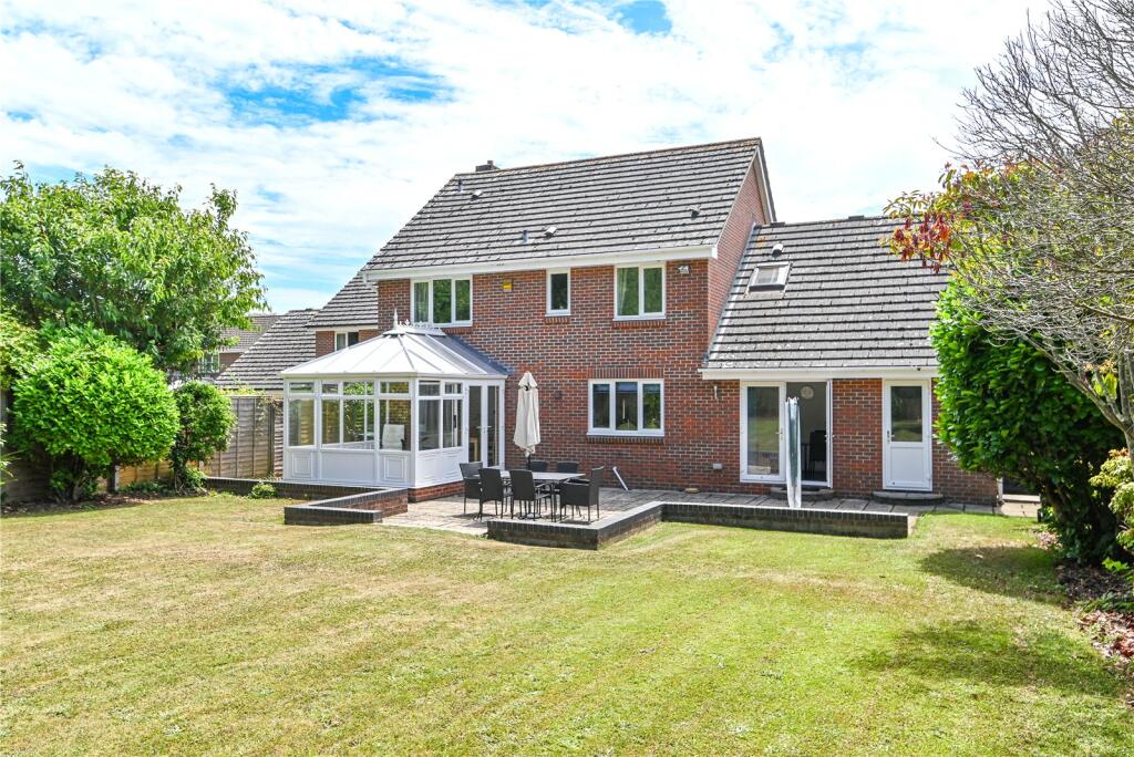Additional image 24 of Velvet Lawn Road, New Milton, Hampshire, BH25