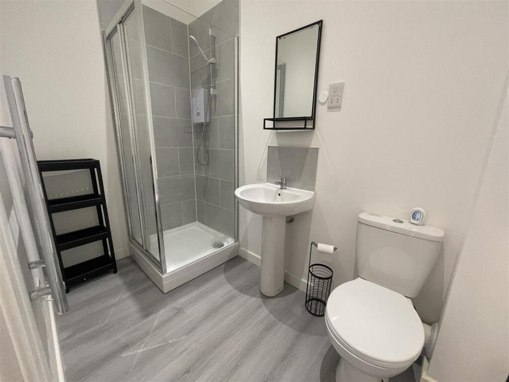 Additional image 8 of Card House, Bingley Road, Bradford