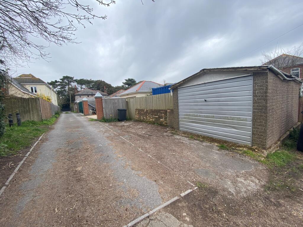 Additional image 17 of Park Lake Road, BH15