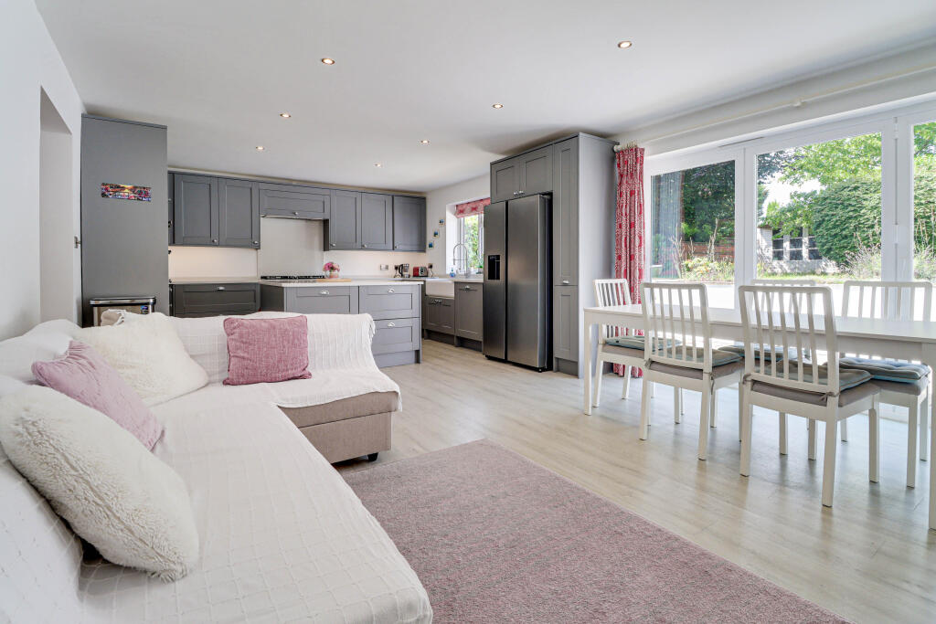 Additional image 2 of Butt Field View, St. Albans, Hertfordshire, AL1