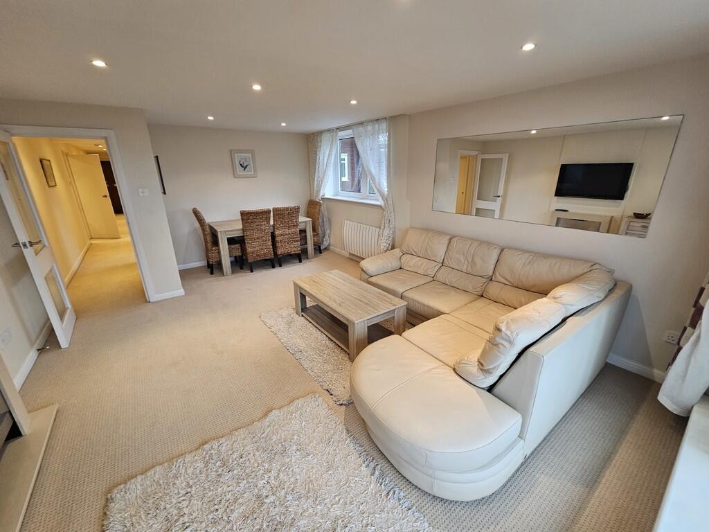 Additional image 4 of Russell Cotes Road, Bournemouth