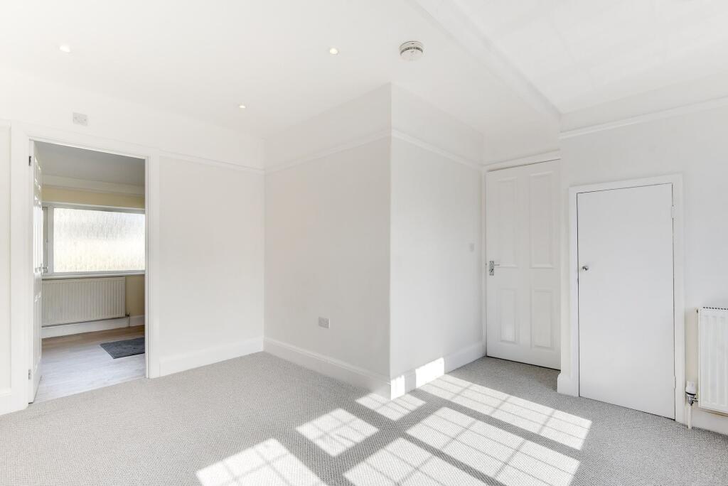 Additional image 19 of Madeira Avenue, Worthing, BN11