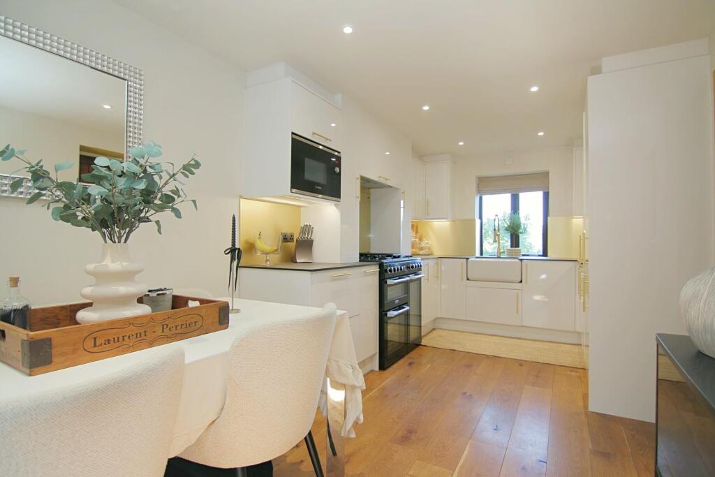 Additional image 32 of Tong Lane, Bradford