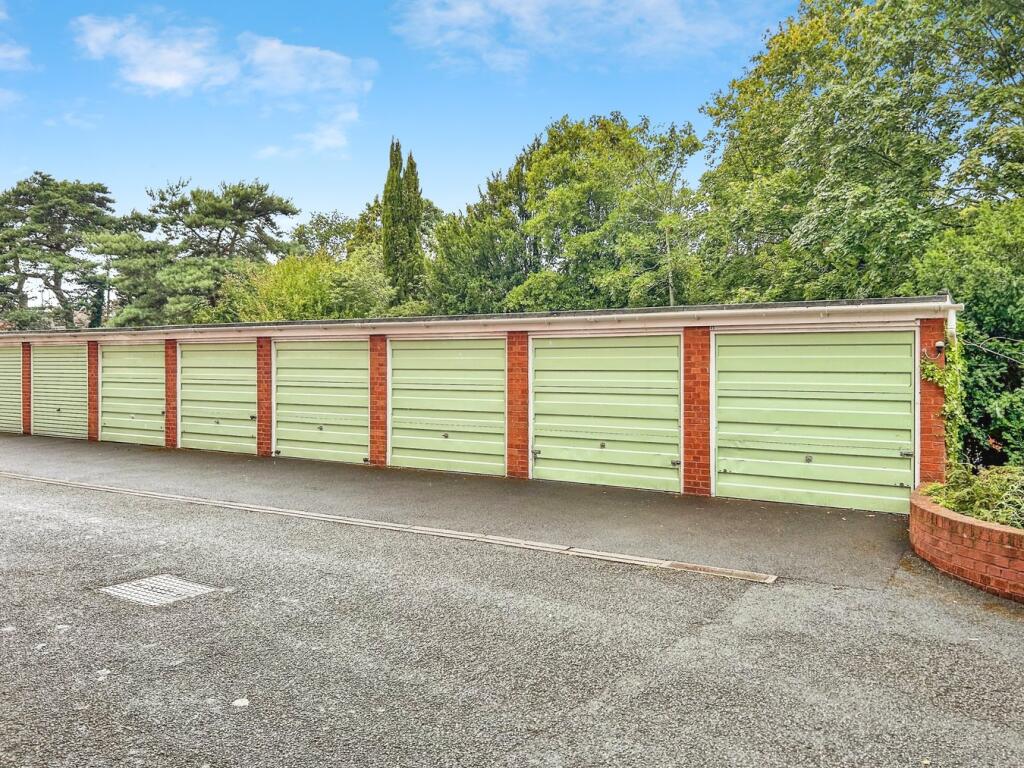 Additional image 14 of 94 Princess Road, Poole, BH12