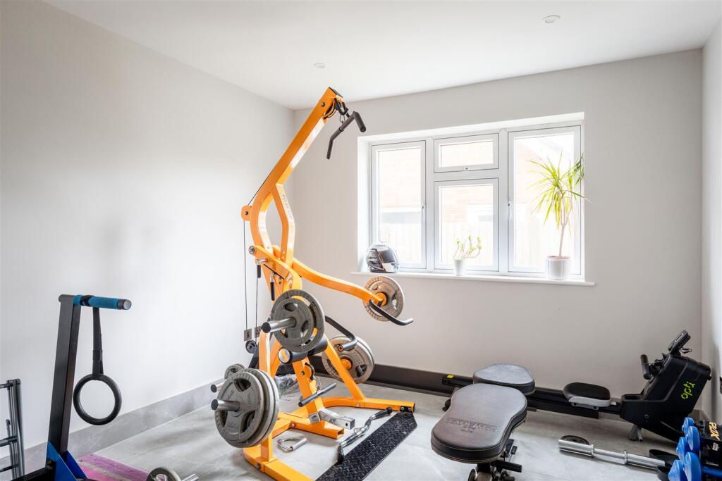 Additional image 14 of Rodmell Avenue, Saltdean