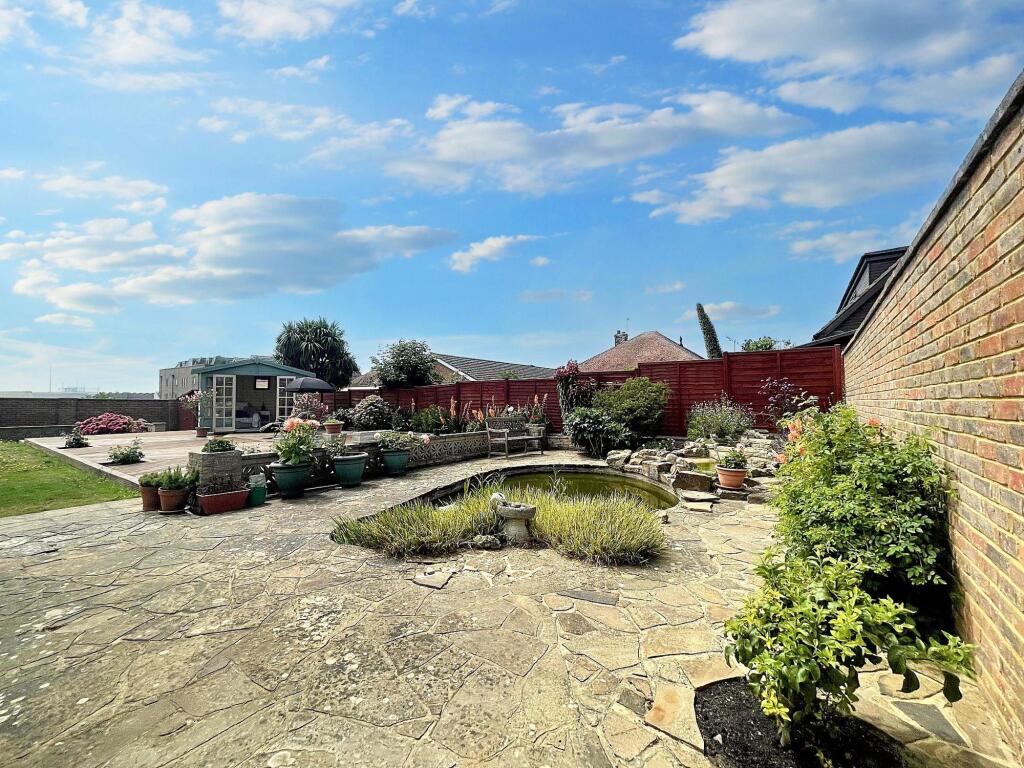 Additional image 21 of Victoria Avenue, Peacehaven, BN10 8HJ