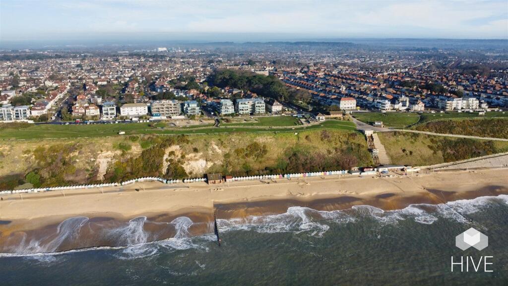 Additional image 23 of Boscombe Overcliff Drive, Southbourne