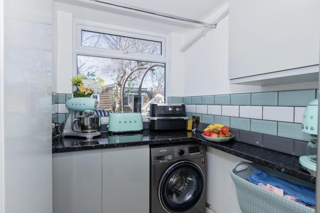 Additional image 12 of Bristol Avenue, Lancing