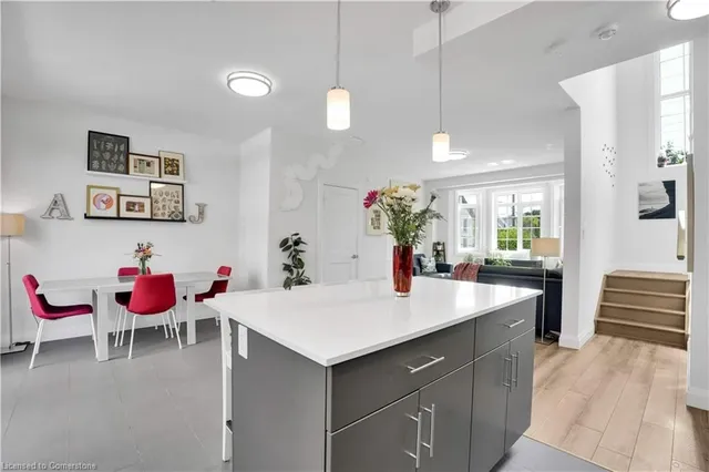 Additional image 17 of 170 Benton St