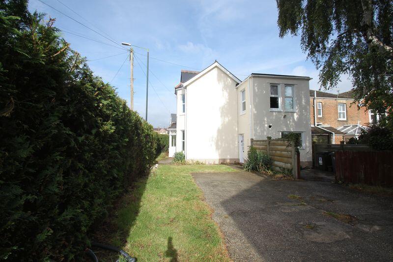 Additional image 8 of Student Property, Winton