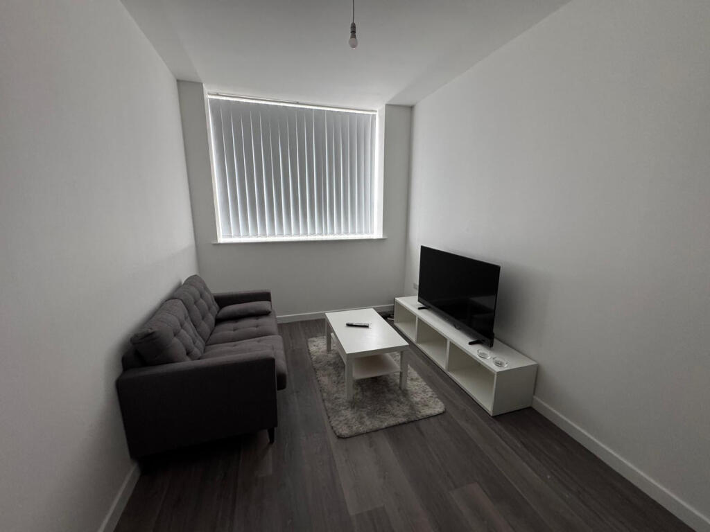 Additional image 2 of Card House, Bingley Road, Bradford, West Yorkshire, BD9