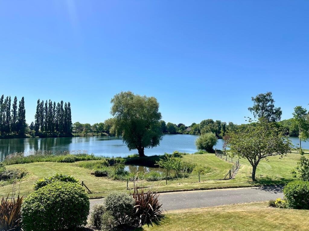 Additional image 3 of Kingfisher House, Waterside Close, BH24