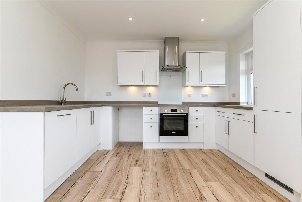 Additional image 10 of Aldbury Court, Grove Road, Barton on Sea, Hampshire, BH25