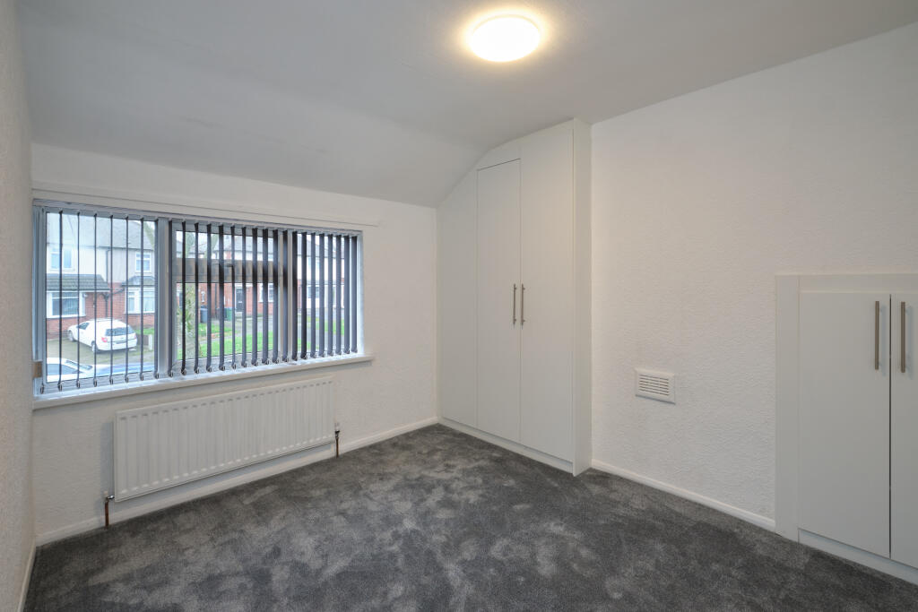 Additional image 25 of Warley Road, Oldbury, B68