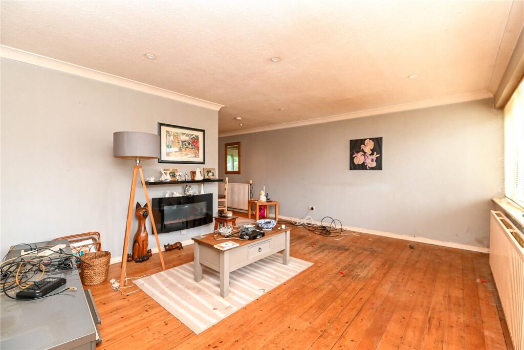 Additional image 2 of Oxey Close, New Milton, Hampshire, BH25
