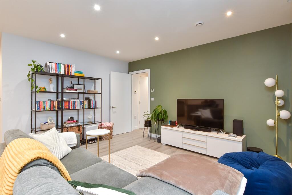 Additional image 19 of Circus Street, Brighton, East Sussex