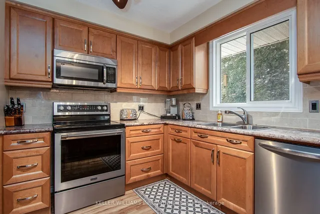 Additional image 12 of 35 Tecumseh Cres
