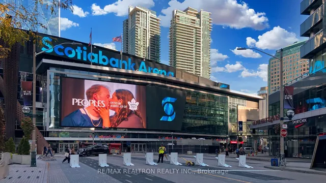 Additional image 4 of 55 Bremner Blvd Unit 1202