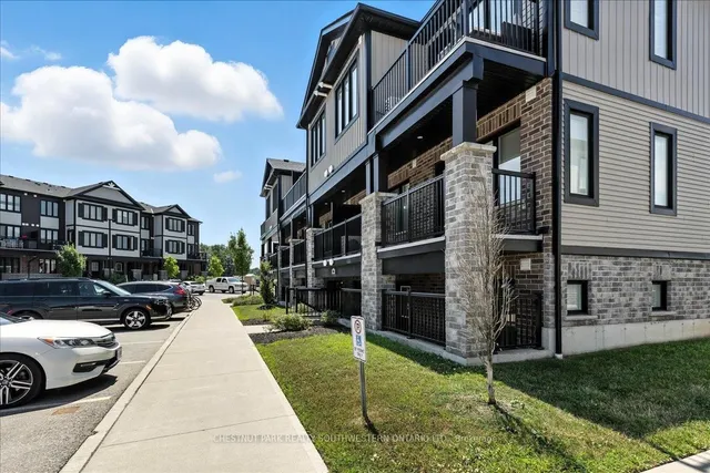 Additional image 29 of 166 Rochefort St Unit B