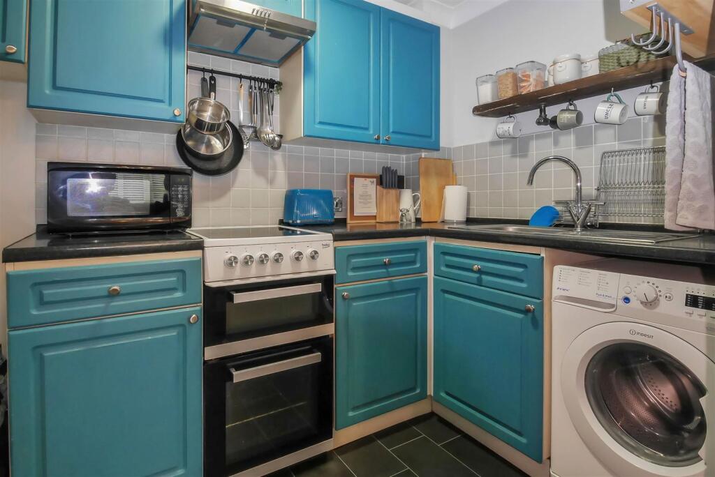 Additional image 4 of Worthing Road, Wick, Littlehampton