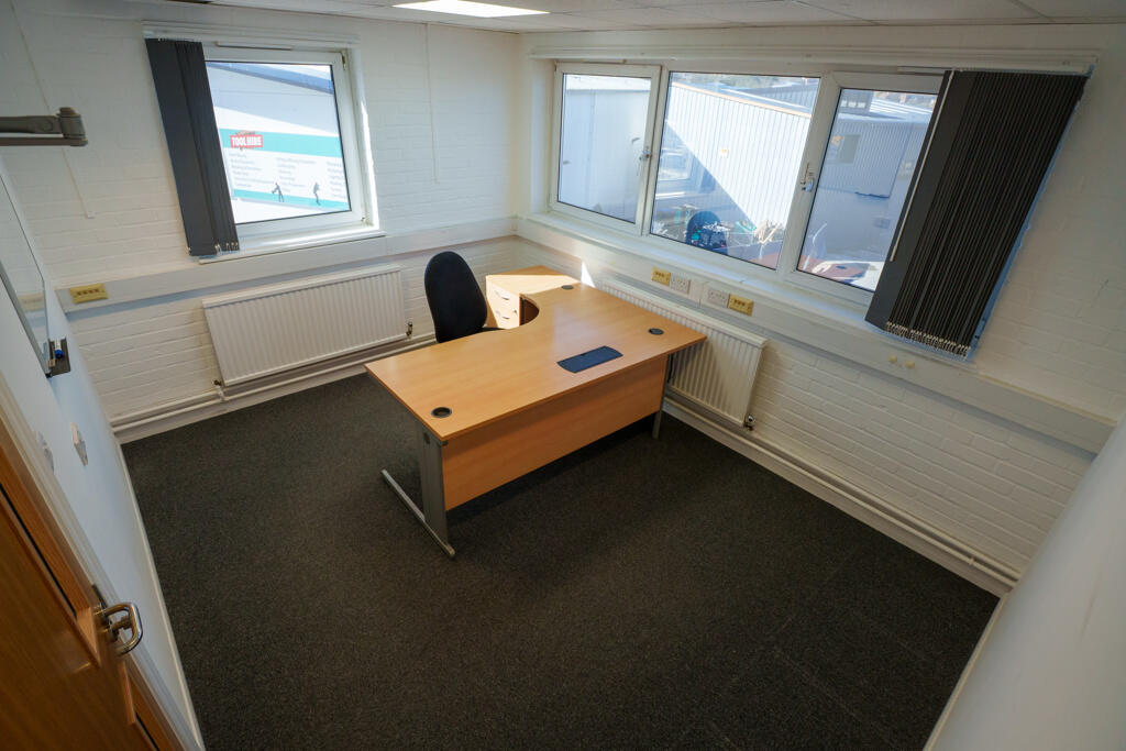 Additional image 7 of Charter House, Courtlands Road, Eastbourne, East Sussex BN22 8UY