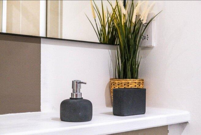 Additional image 7 of 165 Granville Street