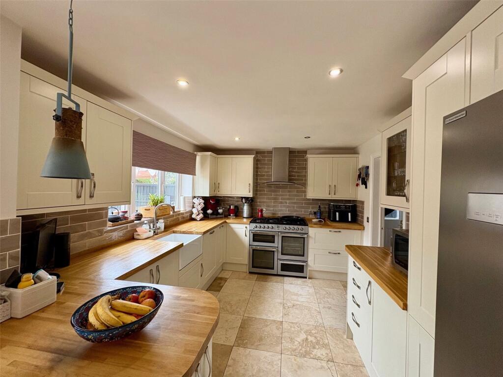 Additional image 10 of Radlow Crescent, Birmingham, West Midlands, B37