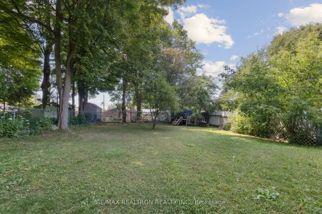 Additional image 26 of 4423 Lawrence Ave