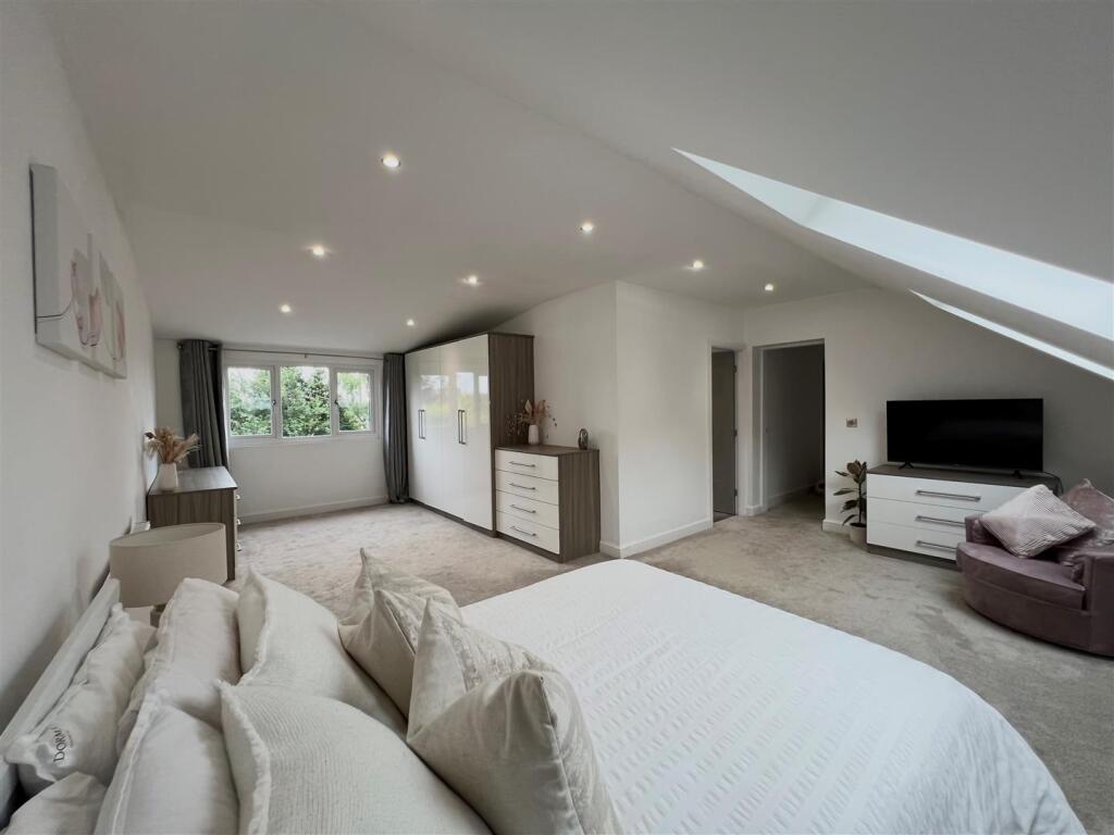 Additional image 25 of New Meadow, Lostock, Bolton