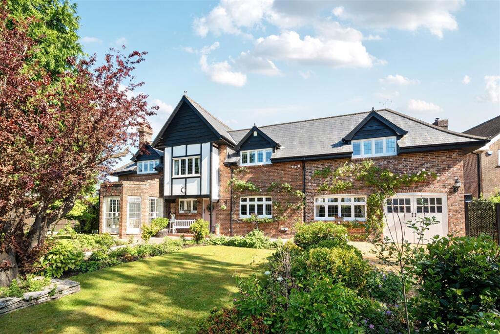 Barn Road, Broadstone, Dorset