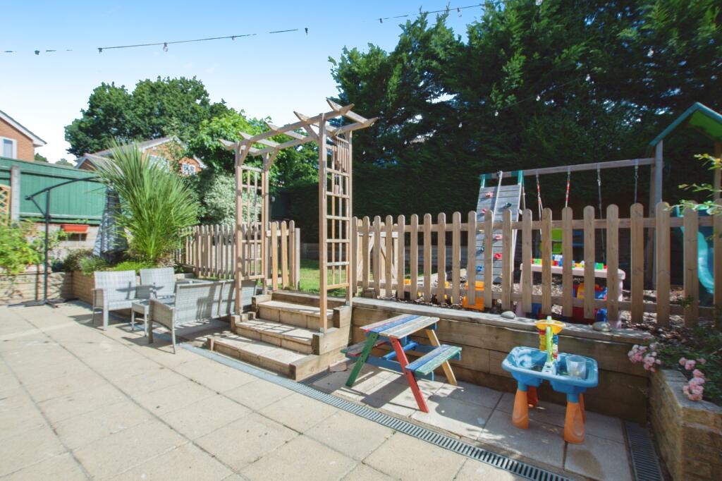 Additional image 10 of Buckthorn Close, Poole, BH17