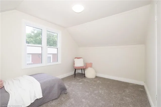 Additional image 31 of 195 Sixth Ave