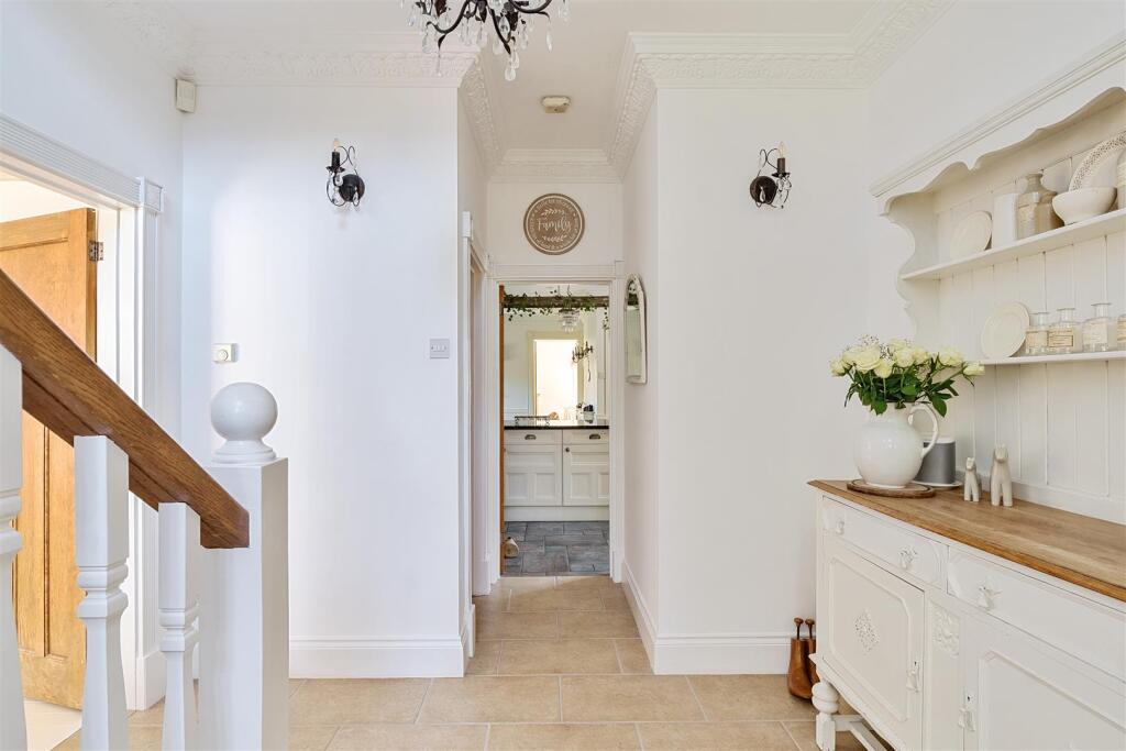 Additional image 28 of Barn Road, Broadstone, Dorset