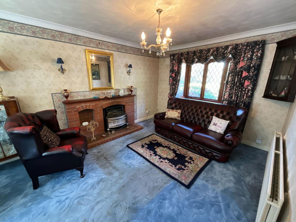 Additional image 3 of HALESOWEN, Ormonde Close