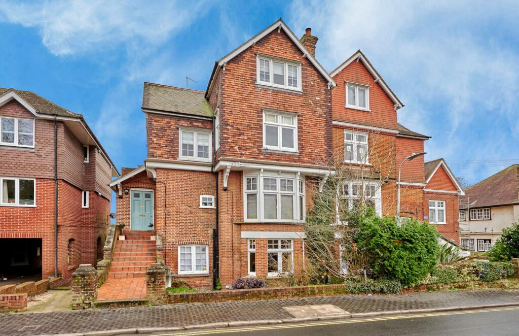 Lemsford Road, St. Albans, Hertfordshire, AL1