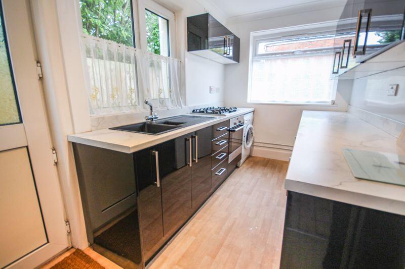 Additional image 5 of Student House, Winton