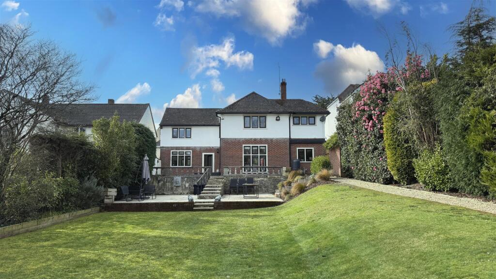 Additional image 8 of Blake Hill Crescent, Lilliput