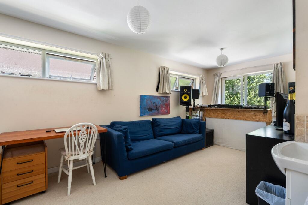 Additional image 14 of The Avenue, West Moors, Ferndown, Dorset, BH22