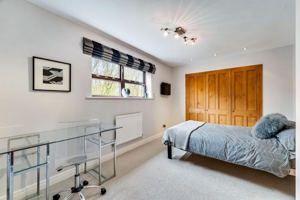 Additional image 34 of Bradshaw Hall Drive, Bolton, BL2