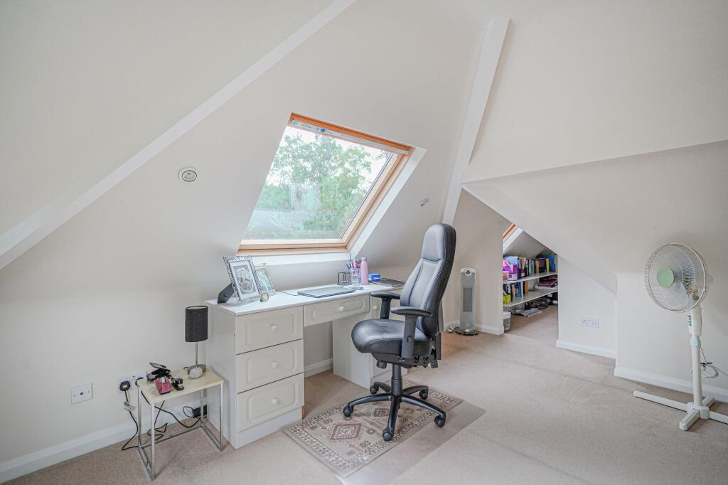 Additional image 40 of Warwick Road, Solihull, B91