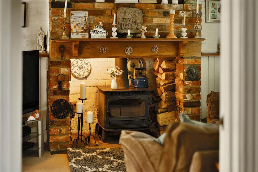 Additional image 16 of Award Road, Wimborne