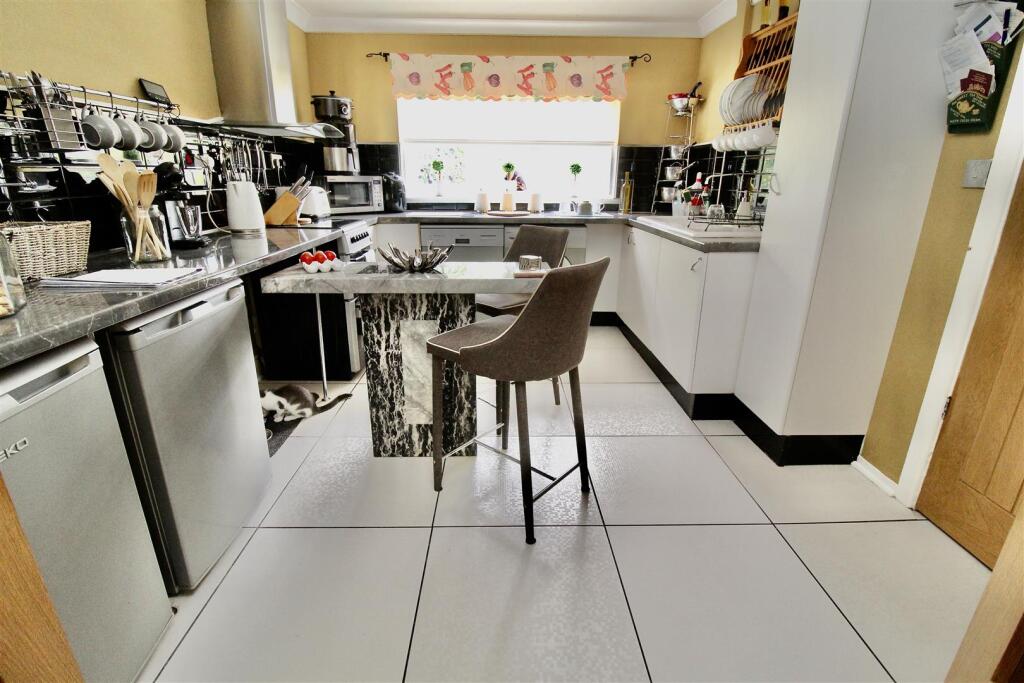 Additional image 4 of Buckland End, Birmingham