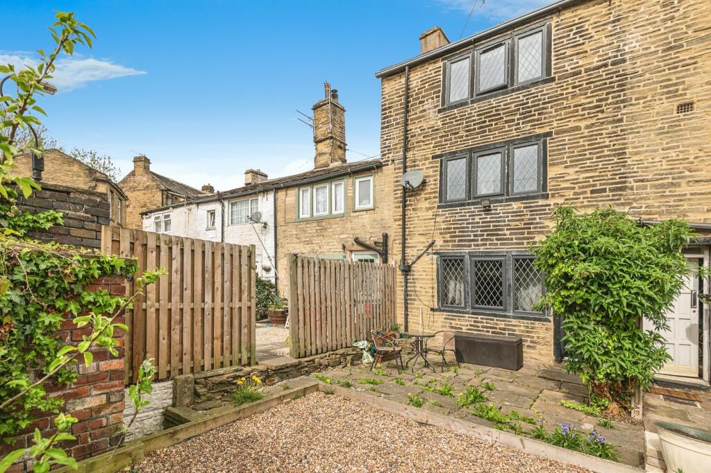 Additional image 2 of Liversedge Row, Bradford